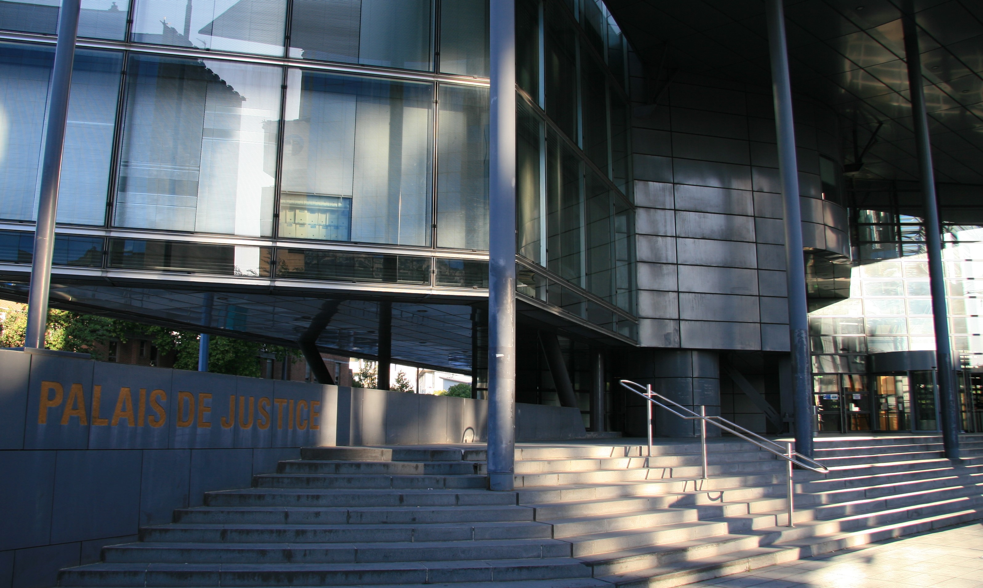 Palais de Justice Grenoble : Prud'hommes (droit du travail), Tribunal des affaires de sécurité sociale (accident du travail, maladie professionnelle, faute inexcusable)